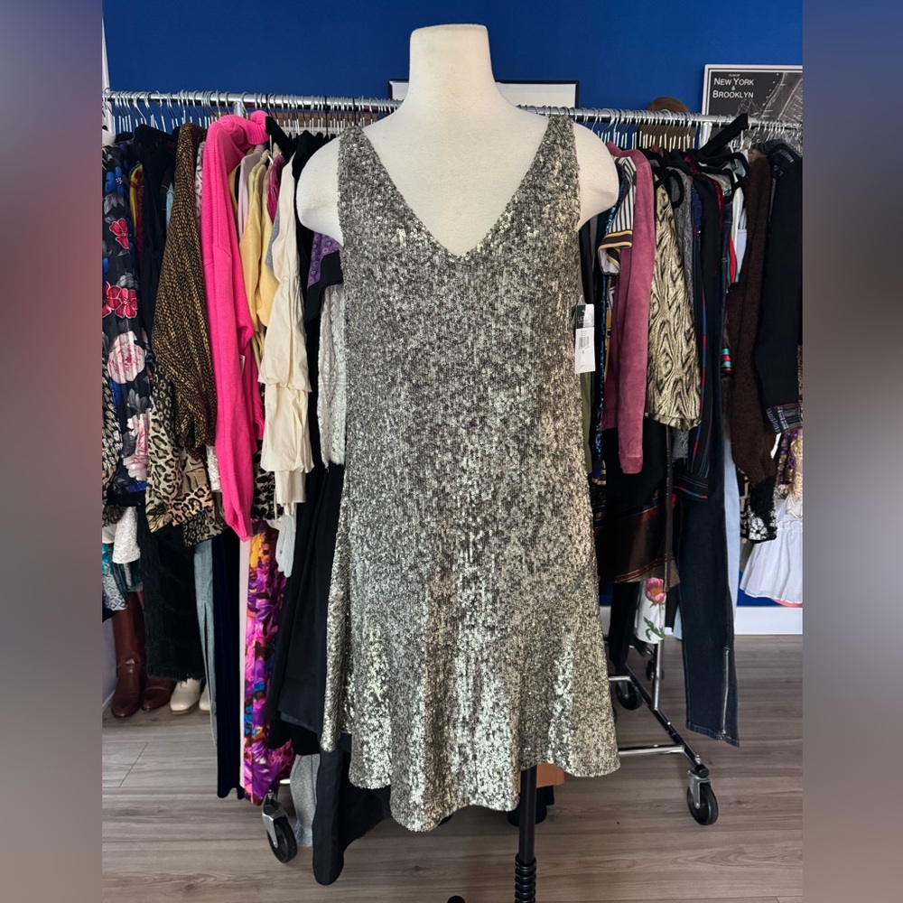 RALPH LOREN Sequin V-Neck Dress